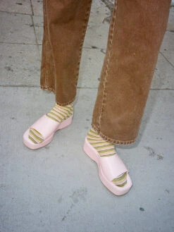 Dakota Flatform - Bubble Gum -Fashion Shop 100398220014