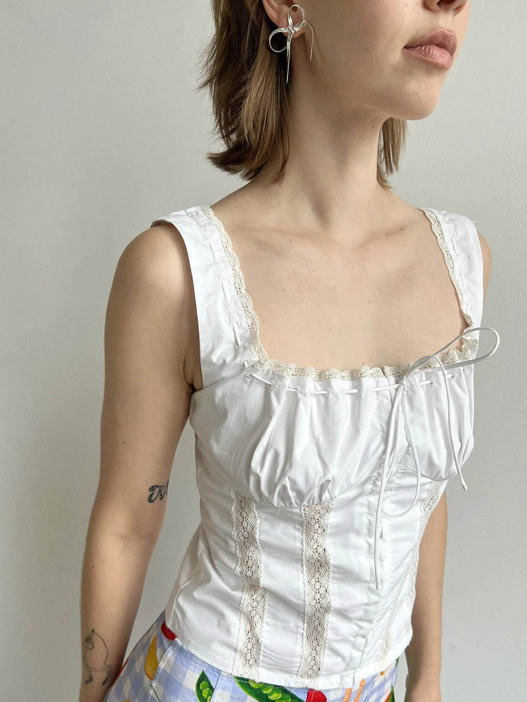 Delilah Top - White 6 Delilah Top - White - Image 4