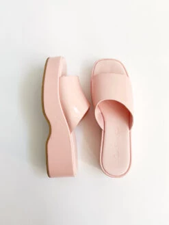 Dakota Flatform - Bubble Gum -Fashion Shop IMG 1522 bdbdf872 1921 4140 8bb1 ec808e8fd840