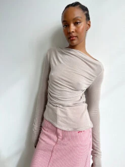 Drew Top - Fog -Fashion Shop IMG 2078 geel top taupe