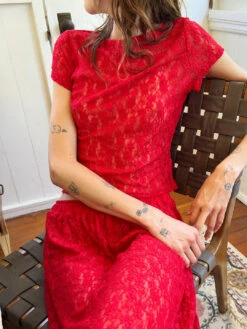 Alex Lace Tee - Tomato Lace -Fashion Shop IMG 3869 lisa says gah prefall red tee