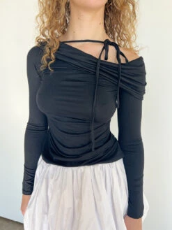 Leo Top - Black