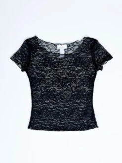 Lace Fresa Tee - Black