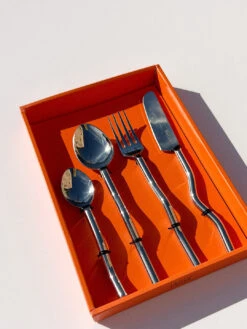 Wave Cutlery, 4 Piece Set - Silver