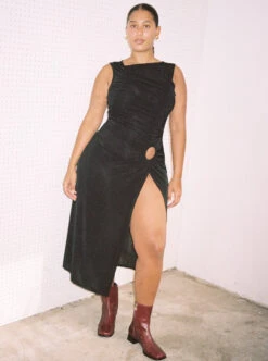 Savannah Cinch Dress - Black Slinky