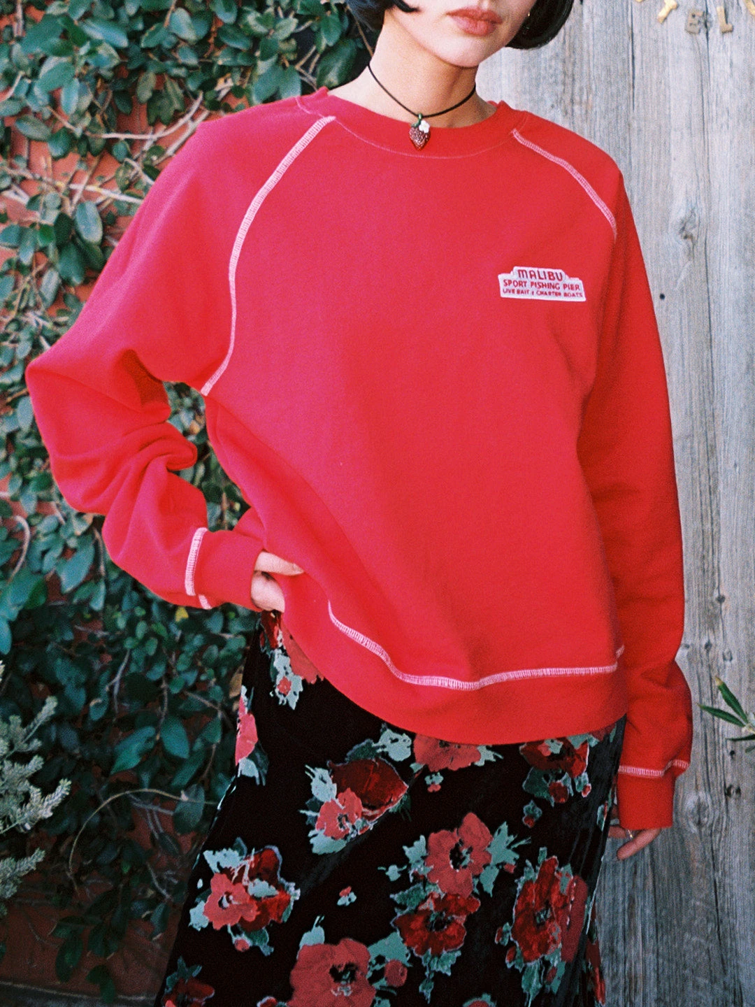 Malibu Pier Sweatshirt - Red/White 9 Malibu Pier Sweatshirt - Red/White - Image 7