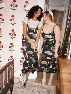 Sofia Slip Dress - Set The Table Caviar -Fashion Shop lind080 033 lisa says gah table dress black