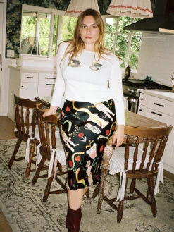 Dana Long Sleeve Tee - Clams -Fashion Shop lind080 068 lisa says gah clam tee 80c591e8 4ae6 40ca 9b21 01f3f3ec86d4